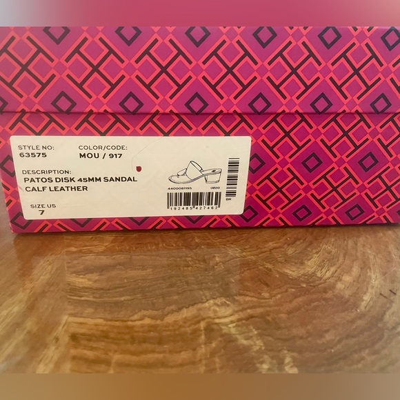 TORY BURCH Patos Disk 45 mm Leather Sandal - Picture 11 of 12